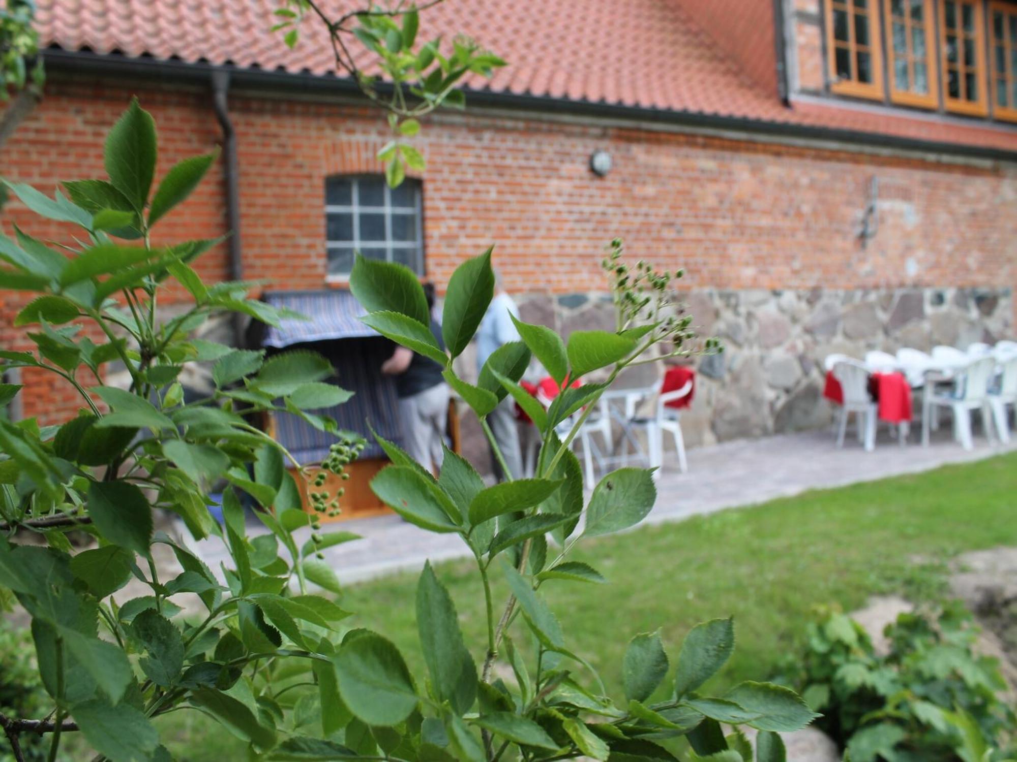 Mansion In Gressow With Terrace Garden Bbq Pond Bicycles别墅 外观 照片